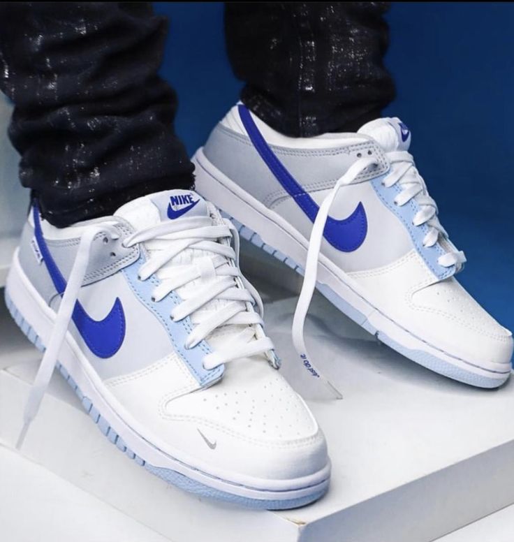 Nike Dunk Low "Ivory Hyper Royal" – Sneakers Homme/Femme